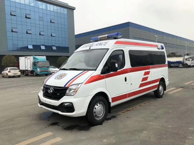 上汽大通V80監護救護車配置高，功能齊全 監護負壓型救護車